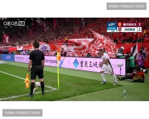 肯帕努世界波吹响反攻号角 铜梁龙外援74分钟远射破门