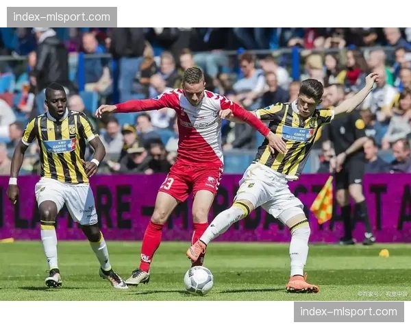 诺丁汉森林吉布斯怀特三月三球，保级关键战进攻核心